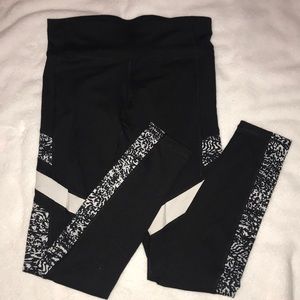 Black and white leggings